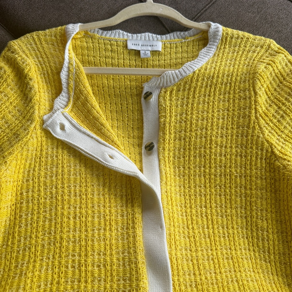 Free Assembly Vibrant Sweater Size S - Picture 3 of 13